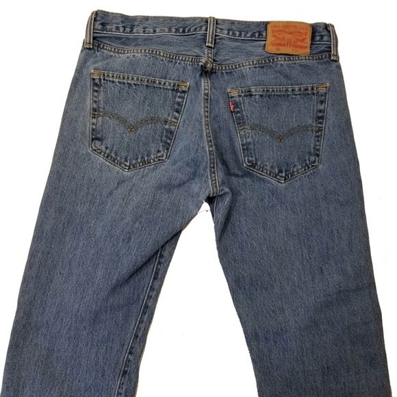 Levis 501 Button Fly Classic Jeans  Size 32 x 30 - Picture 7 of 8